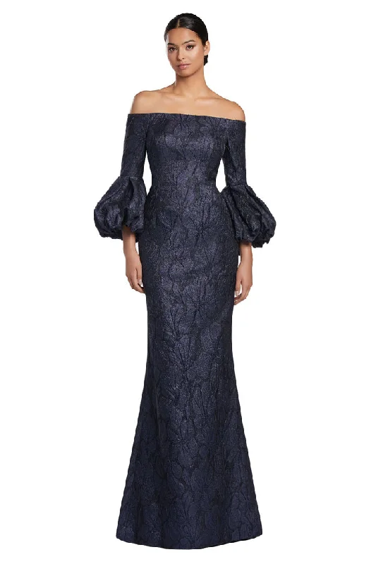 Wedding dresses with a bateau neckline for a classic shape Alexander by Daymor 2054F24 Long Formal Fitted Evening Dress Wedding dresses with a bateau neckline for a classic shape Alexander by Daymor 2054F24 Long Formal Fitted Evening Dress