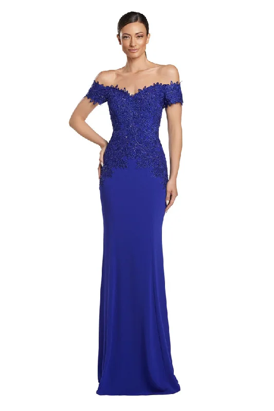 Strapless tulle wedding dresses for a fairy - tale feel Alexander by Daymor 2057F24 Beaded Evening Long Formal Fitted Dress Strapless tulle wedding dresses for a fairy - tale feel Alexander by Daymor 2057F24 Beaded Evening Long Formal Fitted Dress