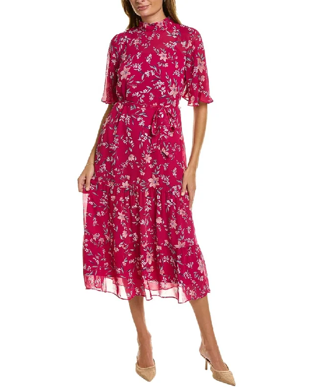 Halter Neck Women Dress to Show Off the Shoulders and Neckline Halter Neck Women Dress to Show Off the Shoulders and Neckline Maggy London Belted Midi Dress